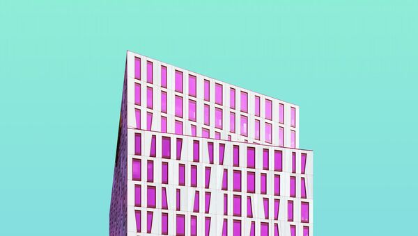 Moderne Architektur vor türkisem Himmel Moderne Architektur vor türkisem Himmel